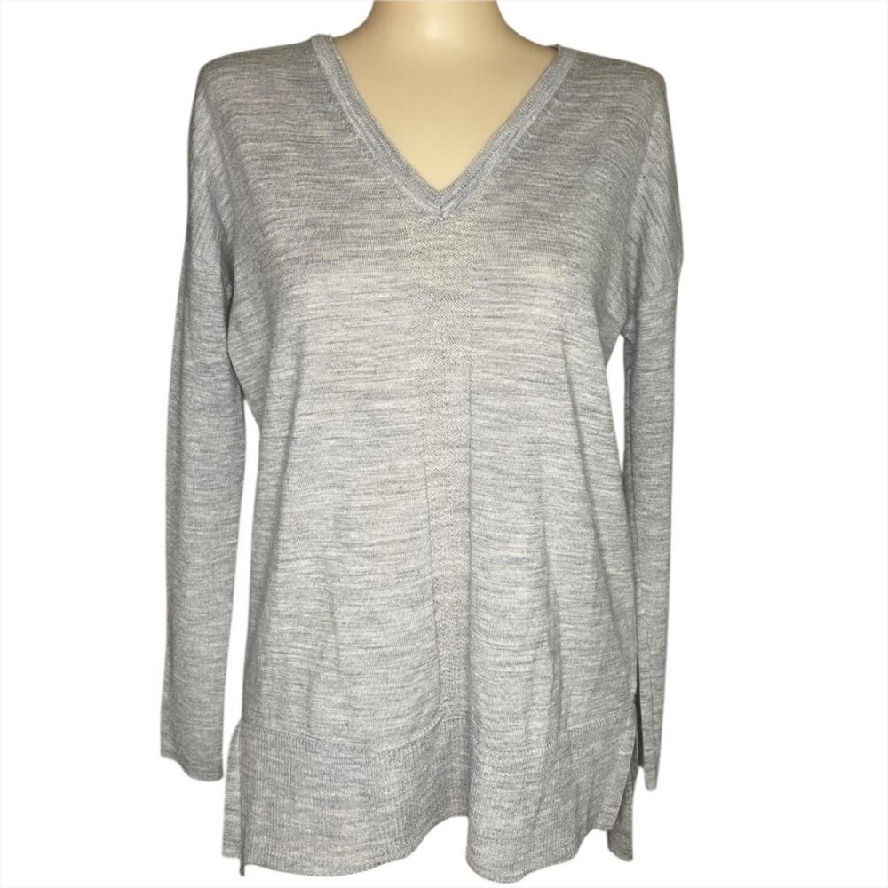 Cynthia Rowley Light Gray Merino Wool V-Neck Long Sleeve Top